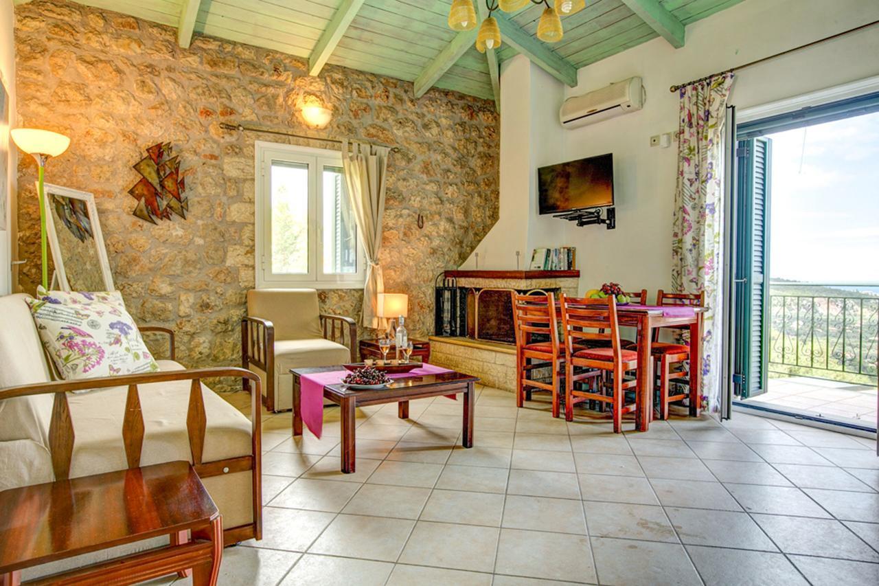 Gatsoulis Villas Apolpaina Bagian luar foto